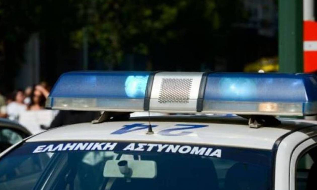 Σοκ: Τον μαχαίρωσαν μέσα στο σπίτι του!