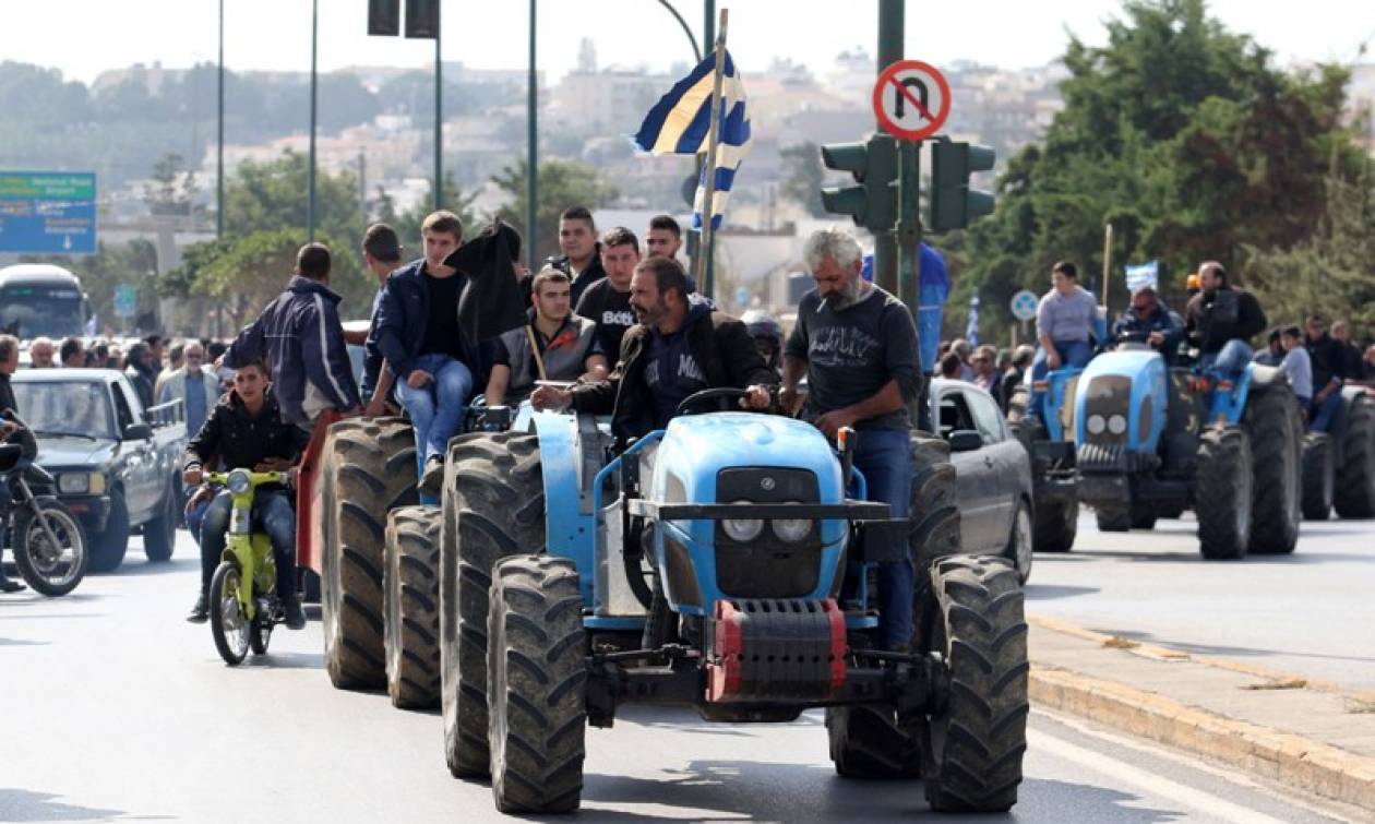 Στα «κάγκελα» οι αγρότες - Προειδοποιούν τους βουλευτές του ΣΥΡΙΖΑ: «Μην ψηφίσετε τα μέτρα»