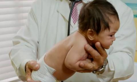 Έτσι θα κάνετε το μωρό σας να σταματήσει το κλάμα σε δευτερόλεπτα! (video)