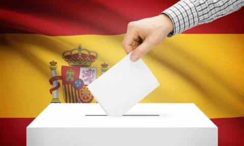 Στις κάλπες σήμερα οι Ισπανοί στις πιο αμφίρροπες εκλογές των τελευταίων 4 δεκαετιών