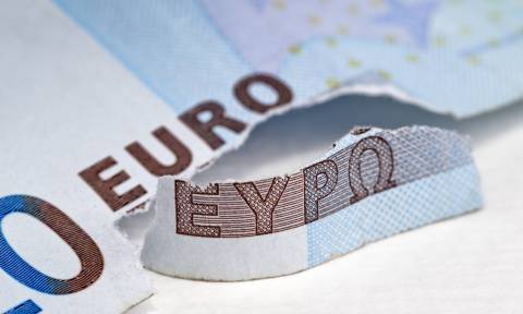 Forbes: Χρεοκοπία και Grexit θα ήταν η καλύτερη λύση