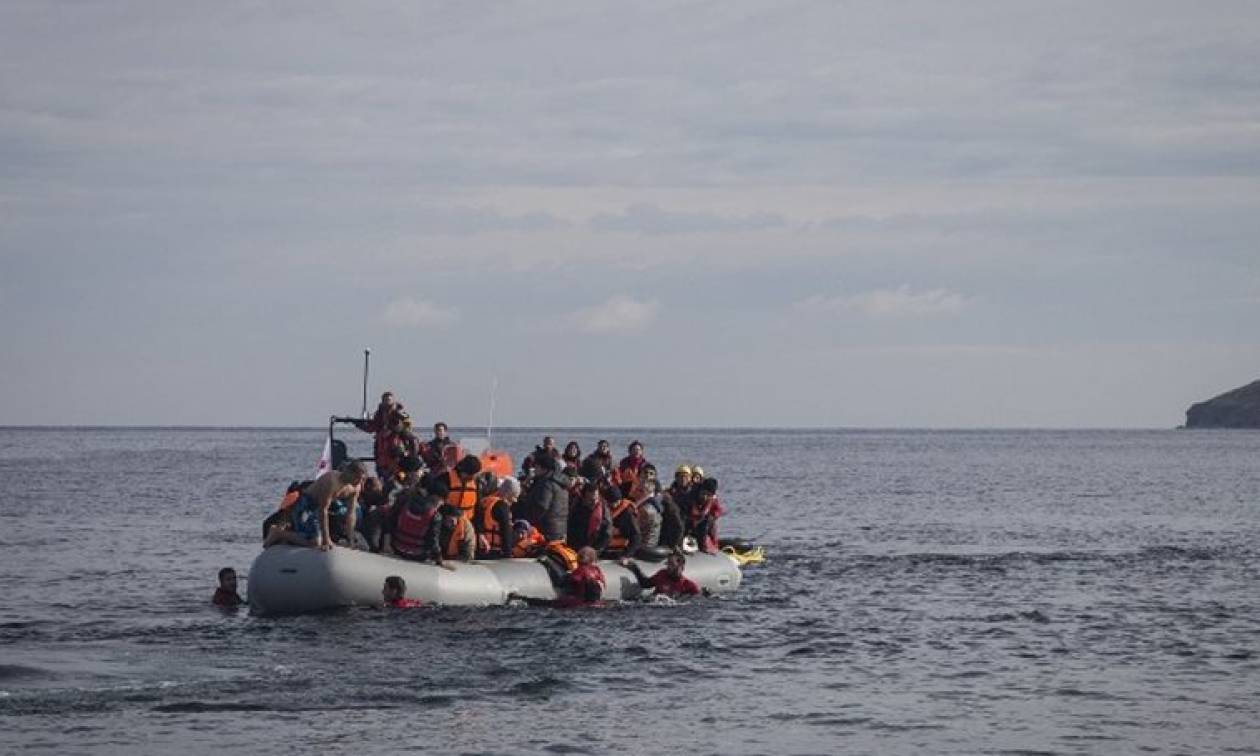 Λέσβος: Για συνοδεία και είσοδο παράνομων μεταναστών στη χώρα κατηγορούνται οι εργαζόμενοι στις ΜΚΟ