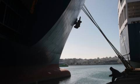 Ασφαλιστικό: Δεμένα τα πλοία στα λιμάνια λόγω 48ωρης απεργίας των ναυτικών