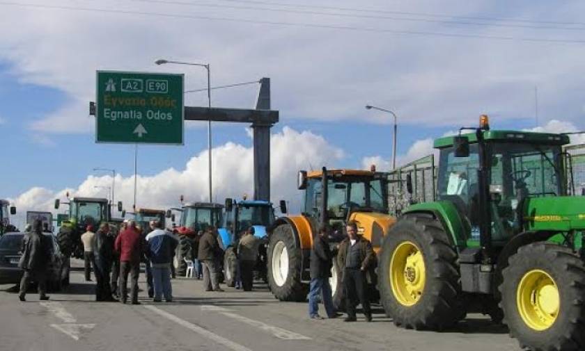 Μπλόκα αγροτών: Αποκλείουν τα τελωνεία Κήπων και Καστανέων την Παρασκευή οι αγρότες
