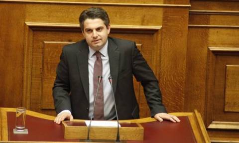 Κωνσταντινόπουλος: Να σχηματιστεί από το μηδέν μια ενιαία παράταξη του Κέντρου