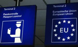 Γερμανία: Κανένα σενάριο για έξωση της Ελλάδας από τη Σένγκεν