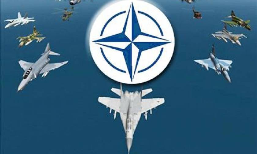 O Νταβούτογλου πρότεινε στην Μέρκελ να προστατεύσει το ΝΑΤΟ και τα εξωτερικά σύνορα της ΕΕ
