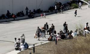 Ψάχνουν χώρους φιλοξενίας προσφύγων και μεταναστών σε Αθήνα και Θεσσαλονίκη