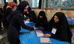Ιράν: Προβάδισμα Ροχανί και Ραφσαντζανί στα πρώτα αποτελέσματα των εκλογών