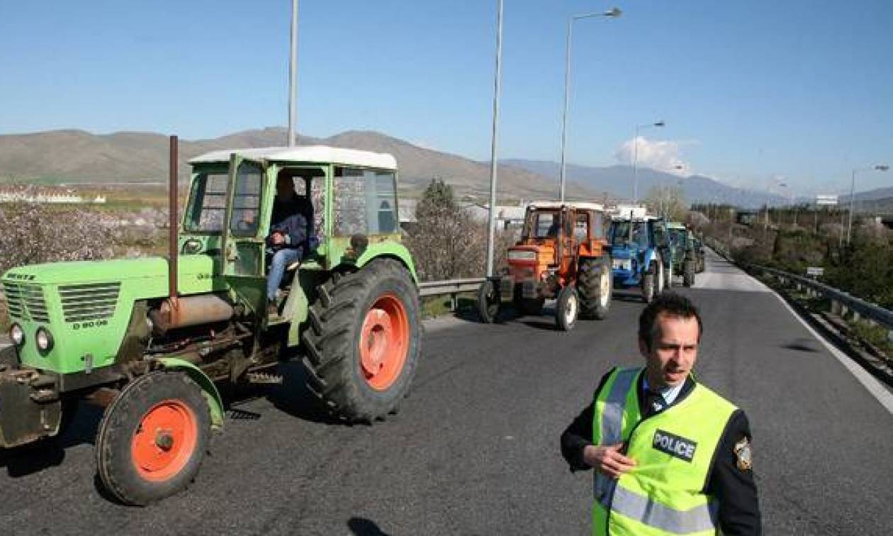 Αγρότες: Αποχωρούν από το μπλόκο της Νυμφαίας – Θα αποκλείσουν την πρώην Νομαρχία Ροδόπης