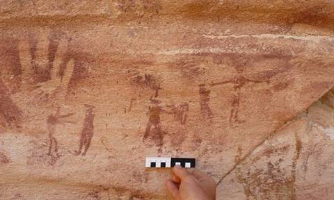 Ανακαλύφθηκαν 13 αποτυπώματα μικροσκοπικού χεριού 8.000 ετών και ΔΕΝ είναι ανθρώπινα! (photos+video)