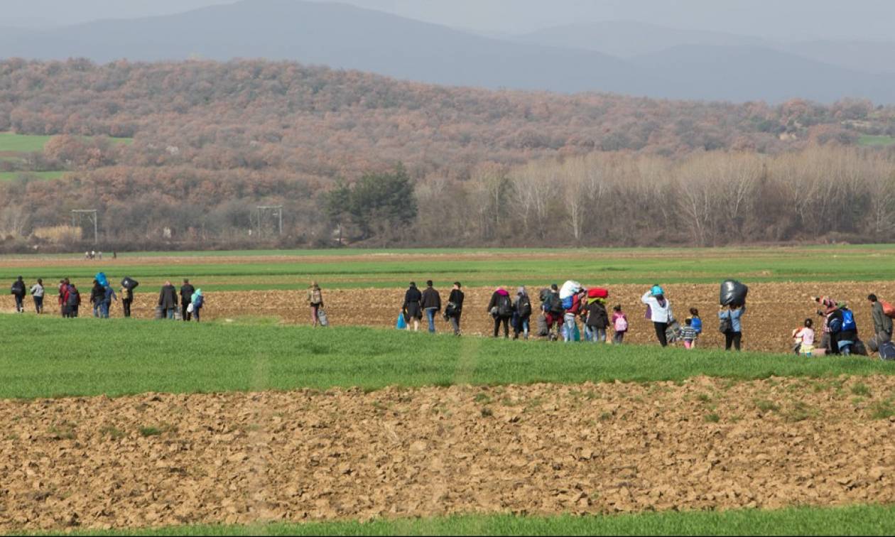 Σκηνές πανικού στην Ειδομένη: Γυναίκα πρόσφυγας αποπειράθηκε να αυτοπυρποληθεί