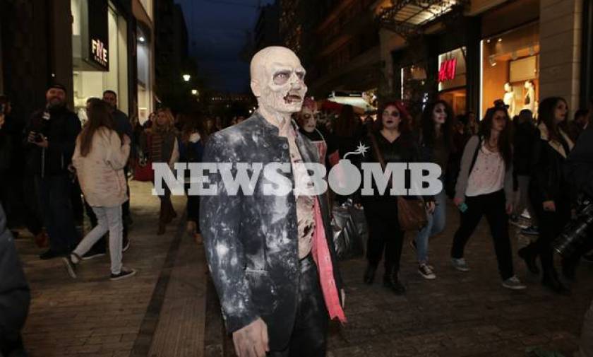 Φεστιβάλ ζόμπι: Η Αθήνα γέμισε με ζωντανούς νεκρούς! (pics)
