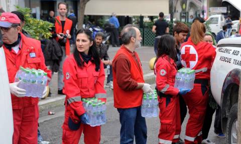 Ο Ελληνικός Ερυθρός Σταυρός στην υποδοχή προσφύγων σε Λάρισα και Κόνιτσα