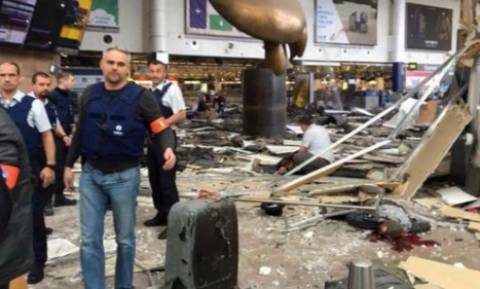 Εκρήξεις στις Βρυξέλλες: Βομβιστής αυτοκτονίας αιματοκύλησε το αεροδρόμιο