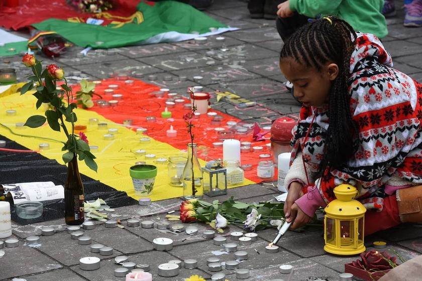 Τρομοκρατικές επιθέσεις Βρυξέλλες: Η ισχυρότερη βόμβα δεν εξερράγη (Pics& Vids)