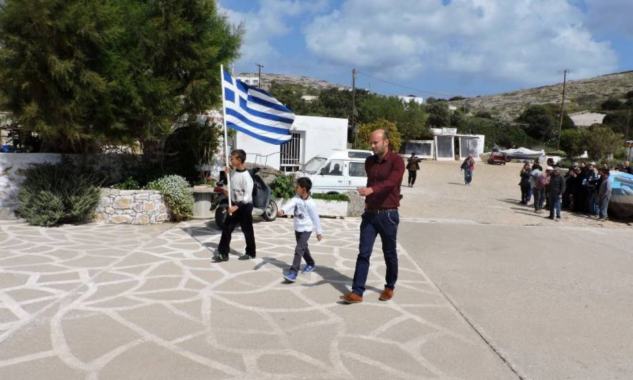 25η Μαρτίου 2016: Δείτε την παρέλαση στους Αρκιούς (pics)