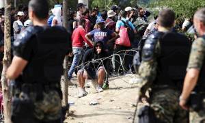 Η Αστυνομία μπλόκαρε τον δρόμο για την Ειδομένη