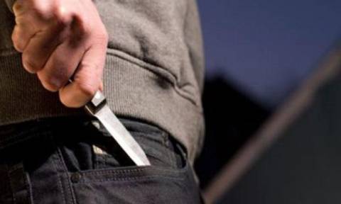 Χαμός στο ΠΑΓΝΗ: Βγήκαν τα μαχαίρια για ένα κινητό