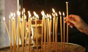 Γιατί δεν πρέπει να σβήνονται νωρίς τα κεριά που ανάβουμε στην Εκκλησία;