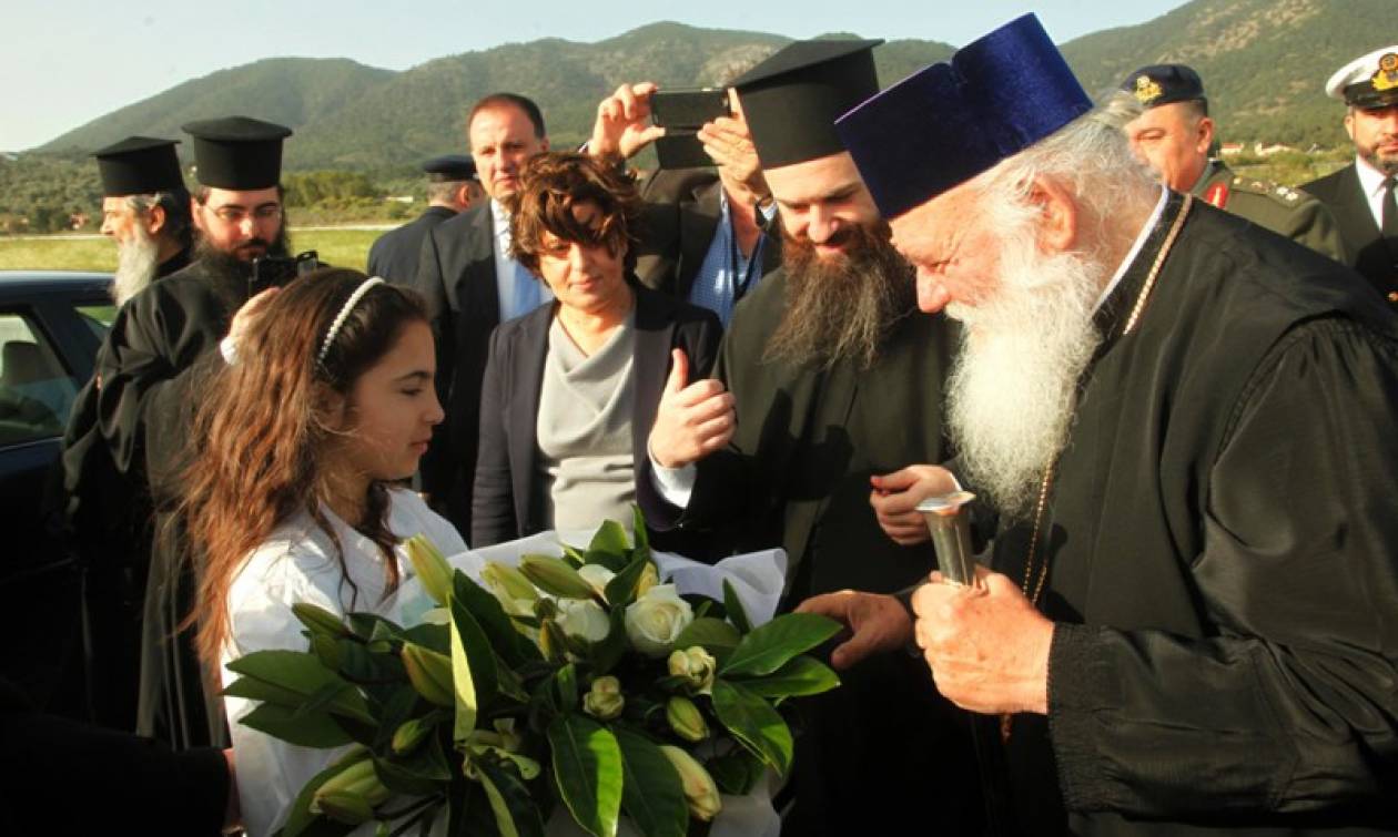 Στη Μυτιλήνη ο Αρχιεπίσκοπος Ιερώνυμος: «Το μεταναστευτικό είναι πρόβλημα όλης της Ευρώπης» (vid)