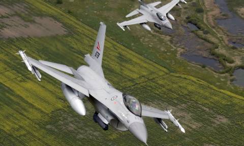 Συναγερμός: F-16 «γάζωσε» πύργου ελέγχου!