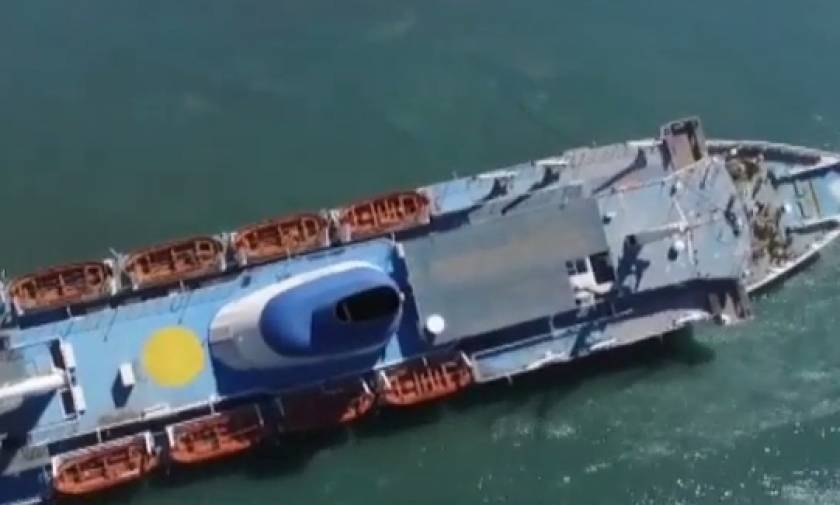 Συγκλονιστικό βίντεο: Γιγάντια επιχείρηση για να μην βυθιστεί το πλοίο «Παναγία Τήνου» στον Πειραιά