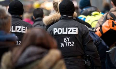Ελβετία: Συνελήφθη «βασικός αυτουργός» των σεξουαλικών επιθέσεων στην Κολωνία