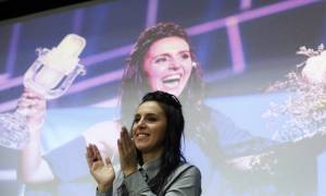 «Ένδειξη αδυναμίας» θεωρεί η νικήτρια της Eurovision Τζαμάλα τις αρνητικές αντιδράσεις της Ρωσίας