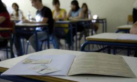 Πανελλήνιες 2016: Στα Μαθηματικά εξετάζονται την Πέμπτη οι μαθητές των ΕΠΑΛ