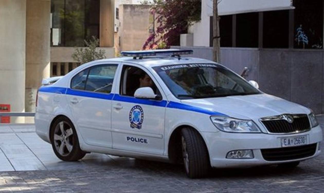 Λάρισα: Χειροπέδες σε 45χρονο που υποσχόταν δουλειά και εξαπατούσε πολίτες