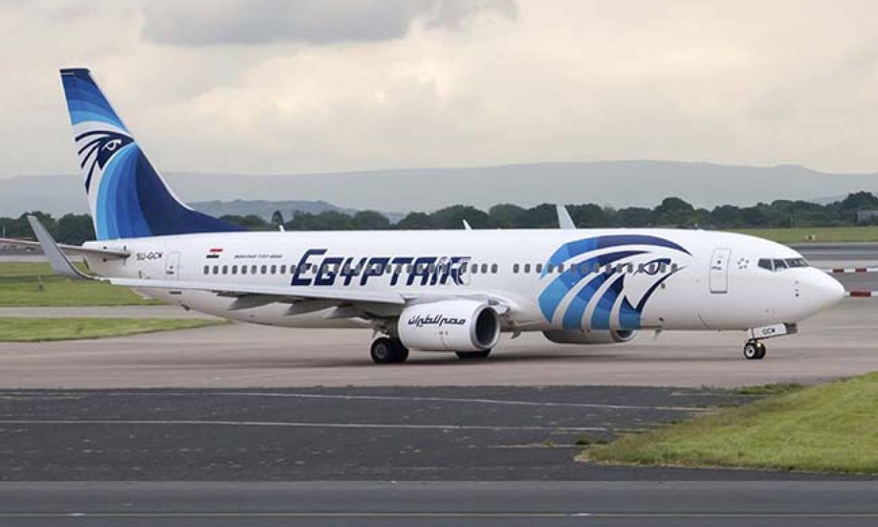Egyptair отзывы. Боинг 737 Египт Эйр. Boeing 787-9 EGYPTAIR. Egypt Air 804. EGYPTAIR MS 911 борт Боинг 787.