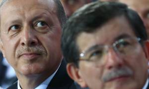 Τουρκία: Ο Ερντογάν έκανε δεκτή την παραίτηση Νταβούτογλου