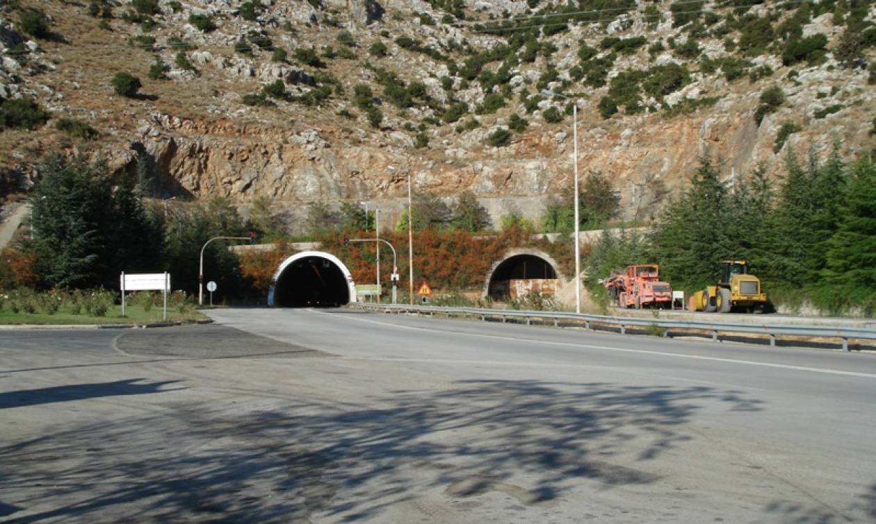 Προσοχή! Κλειστή η σήραγγα Νεοχωρίου στον αυτοκινητόδρομο Κορίνθου - Τρίπολης