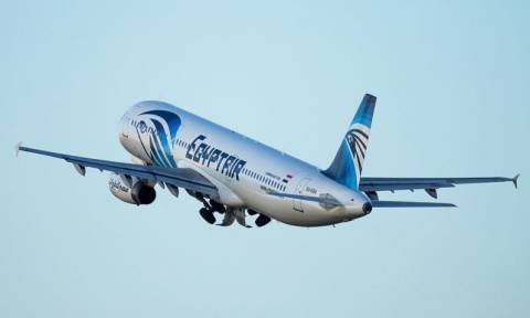 EgyptAir: Νεκροψία σε σορό της πτήσης 804 επιβεβαιώνει το σενάριο της έκρηξης (Vids)