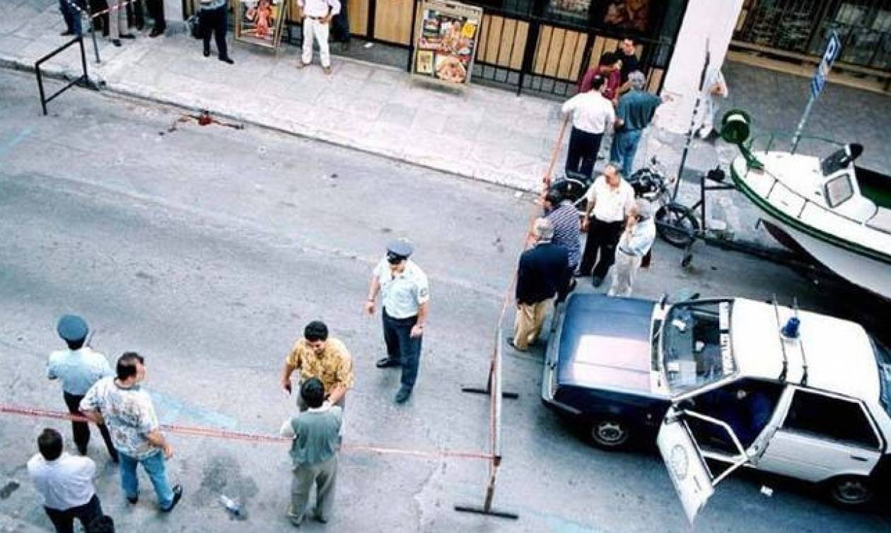 Σαν σήμερα το 1997 δολοφονείται ο Κώστας Περατικός από τη «17 Νοέμβρη»