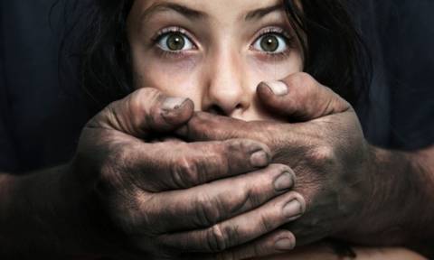 Πακιστάν: Σάλος από νομοσχέδιο που επιτρέπει «ελαφρύ ξυλοδαρμό» των γυναικών αν αποφεύγουν το σεξ