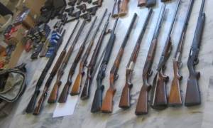 Χανιά: Εξαρθρώθηκε οργάνωση που διακινούσε και εμπορευόταν όπλα και πυρομαχικά  (photos)
