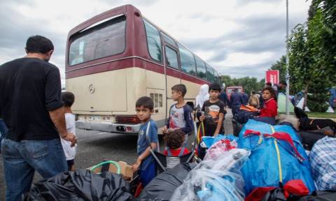 Ειδομένη: Απομακρύνονται σταδιακά οι πρόσφυγες από τους άτυπους καταυλισμούς