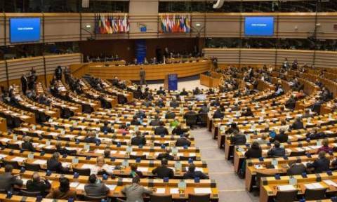 Ευρωκοινοβούλιο: Ψήφισμα για γρήγορο Brexit - Όχι βρετανική προεδρία το 2017