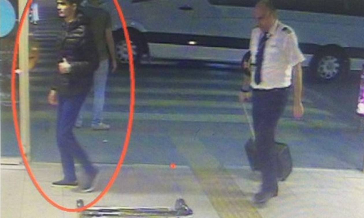 Фото террориста смертника в аэропорту