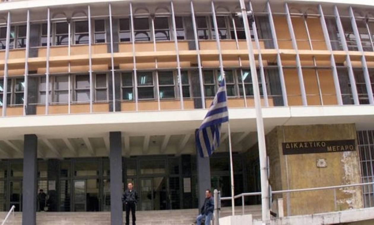 Καταδίκες για το θάνατο δασκάλας από αμέλεια, ύστερα από την πτώση της σε σχολικό κτίριο