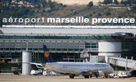 Συναγερμός στη Γαλλία: Εκκενώθηκε το αεροδρόμιο της Μασσαλίας λόγω ύποπτου δέματος