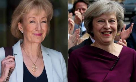 Ξυπνούν μνήμες από… Θάτσερ στη Βρετανία: Δύο γυναίκες θα αναμετρηθούν για την πρωθυπουργία (vid)