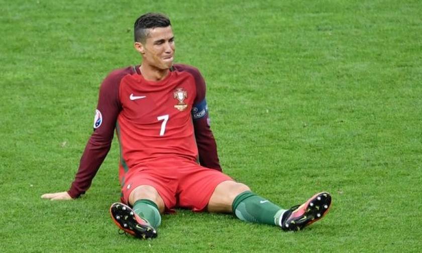 Τελικός Euro 2016: Τραυματίστηκε ο Ρονάλντο - Αντικαταστάθηκε κλαίγοντας