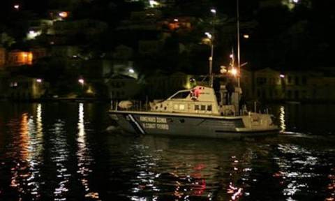 Συναγερμός στο Λιμενικό με ακυβέρνητο σκάφος ανοικτά της Αίγινας