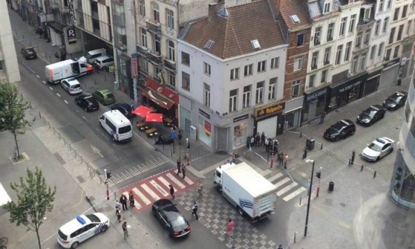 Μεγάλη επιχείρηση της αντιτρομοκρατικής στις Βρυξέλλες για ύποπτο με εκρηκτικά (pics)