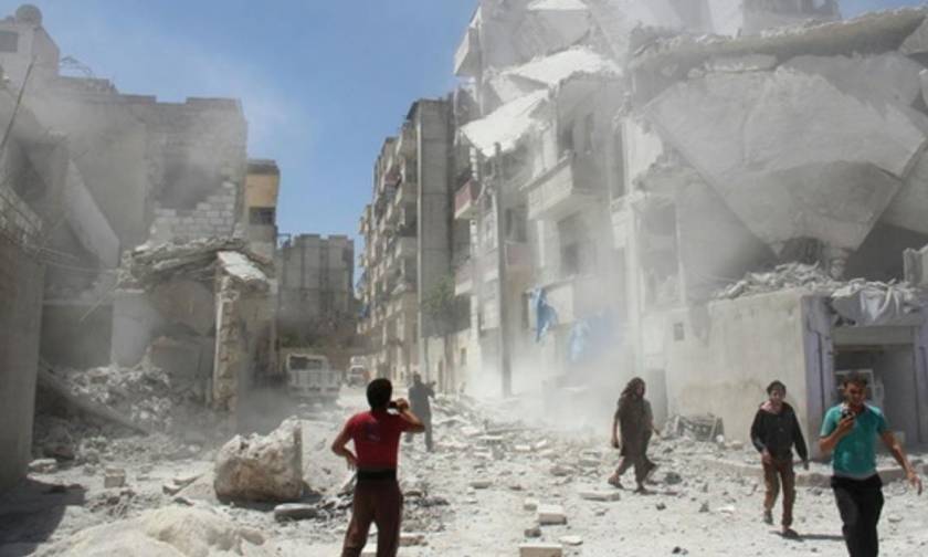 Συρία: Τουλάχιστον 43 άμαχοι νεκροί σε βομβαρδισμούς σε περιοχές που ελέγχουν αντάρτες