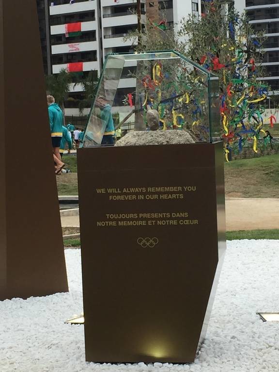 Ολυμπιακοί Αγώνες 2016: Λίθοι από την Αρχαία Ολυμπία στο Ρίο (photo)