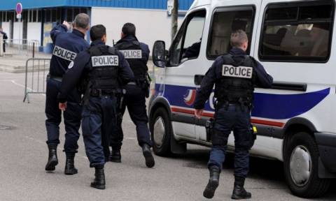 Η Ολλανδία παρέδωσε στις γαλλικές Αρχές ύποπτο τρομοκρατίας